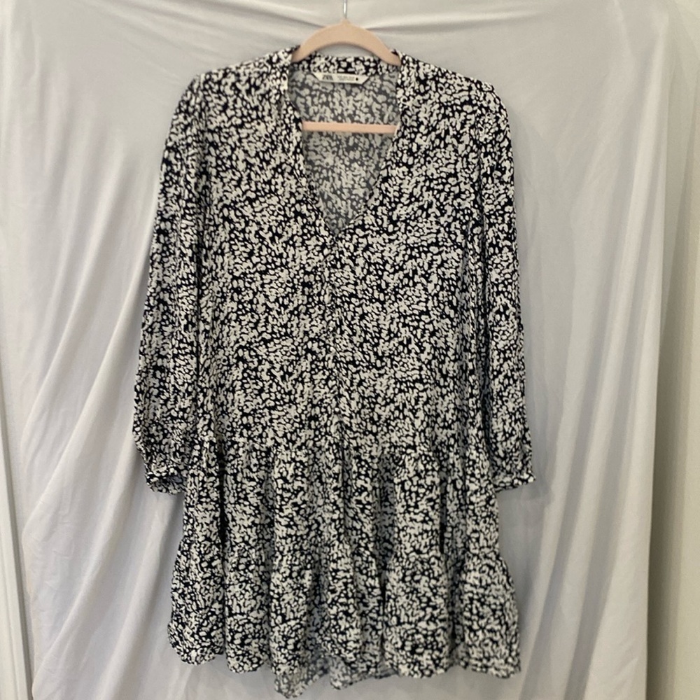 Zara Black & White Ruffle Mini Dress Size small